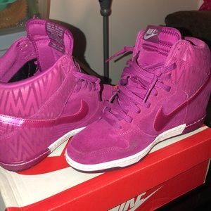 Nike wedges